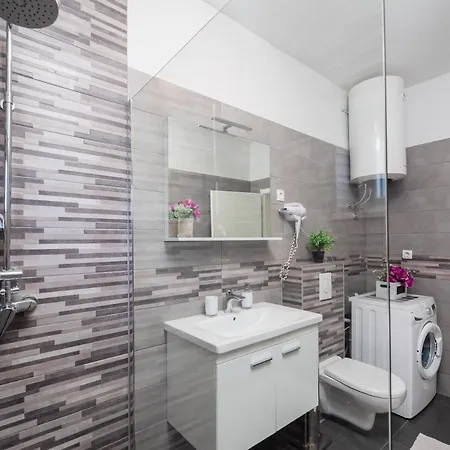 Sky Way アパート