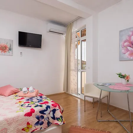 Sky Way Appartement *
