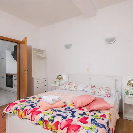 Sky Way Appartement *