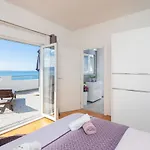 Sky Way Apartman *